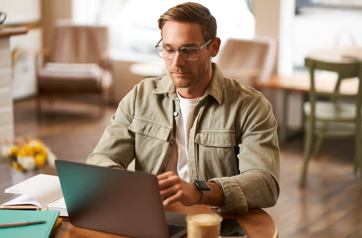 Scaling Analytics? Ensure Consistent Data Interpretation with InsightCatalog